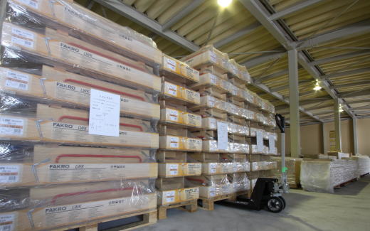 �n�E�W���O�V���b�p�[�Y�k��